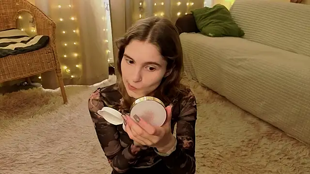 RozanneJordan online show from June 10, 5:12 pm