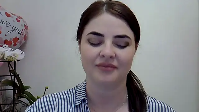 Snapshot of Darkroseq chatting on March 21, 7:28 pm Darkroseq online show from March 21, 7:28 pm