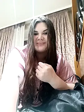 Snapshot of Maru992699 chatting on December 14, 9:30 pm Maru992699 online show from December 14, 9:30 pm