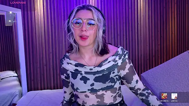 GabyRose9 online show from March 8, 10:02 pm