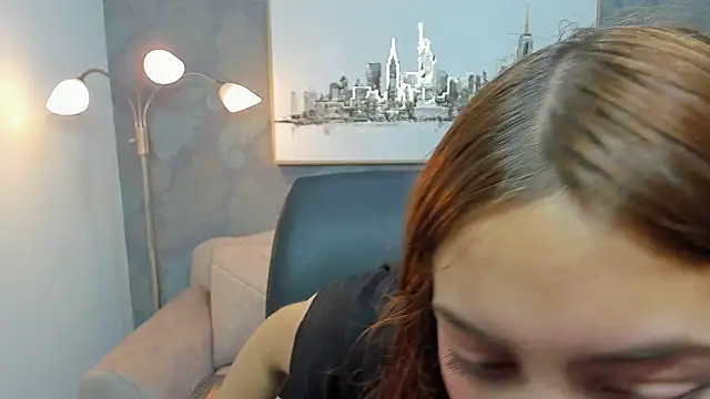 Isabela clk online show from November 29, 7:50 pm