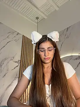 Snapshot of IsabelaStefano chatting on January 14, 3:01 am IsabelaStefano online show from January 14, 3:01 am