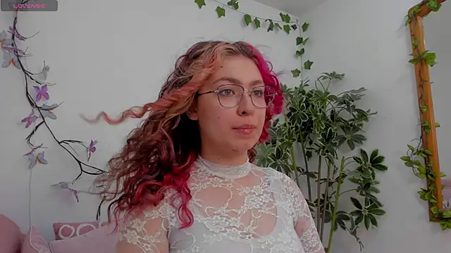 MarieTaylor  online show from July 9, 7:18 pm