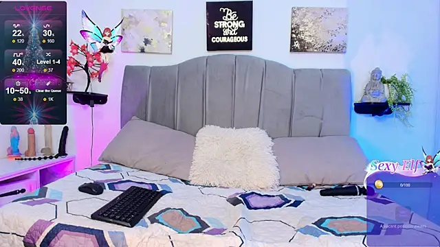 Maddy  Jones online show from January 15, 7:28 pm