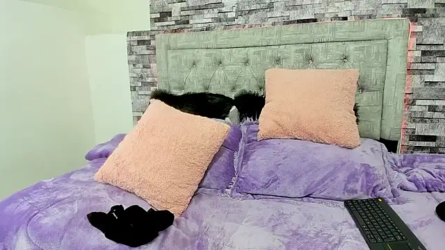 Anny willians online show from November 25, 4:07 pm