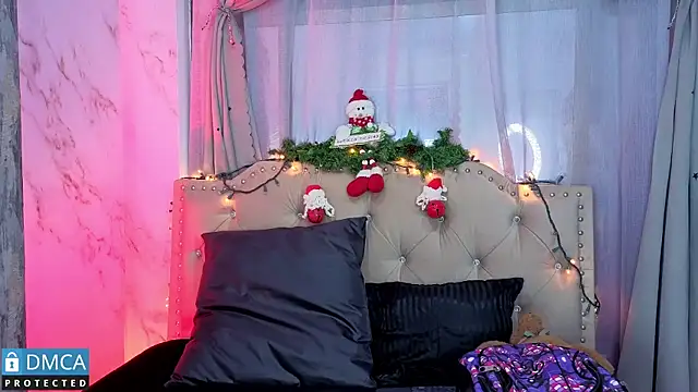 ahsly Zam online show from November 26, 3:07 am