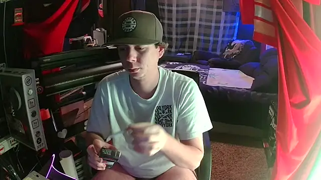 Bowerboi online show from December 1, 10:48 pm