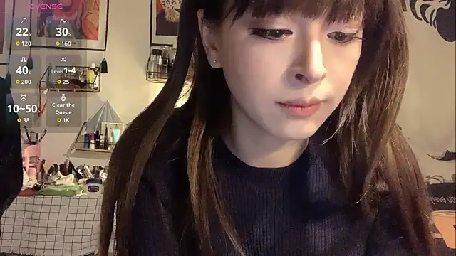 coco-jiang online show from December 4, 3:32 pm