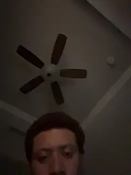 Breezz01 online show from November 21, 6:45 am