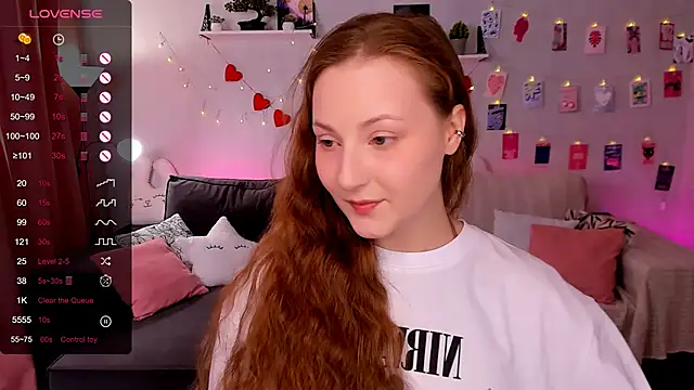 velvet cherry  online show from March 15, 8:53 am