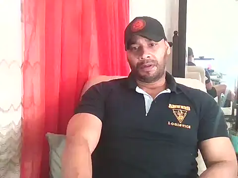 musclehetero online show from May 7, 2:11 pm