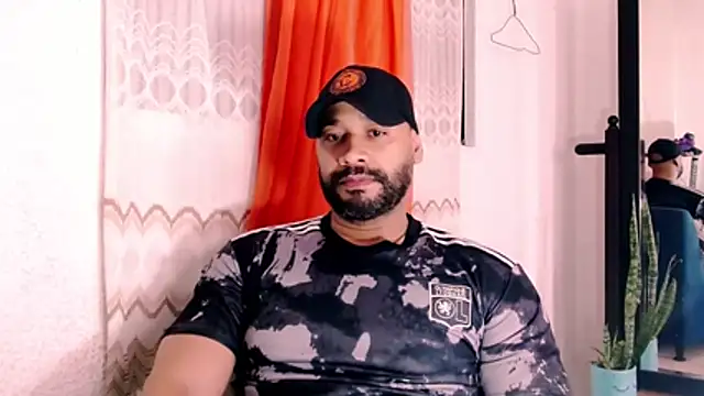 musclehetero online show from June 7, 8:12 pm