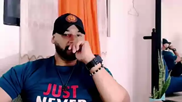 musclehetero online show from June 12, 5:56 pm