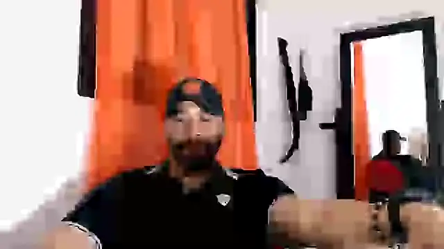 musclehetero online show from June 18, 10:41 am