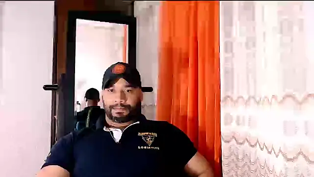 musclehetero online show from July 26, 12:30 am