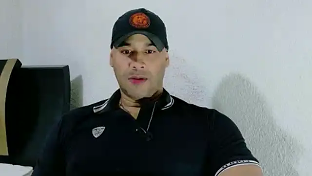 musclehetero online show from August 4, 1:20 am