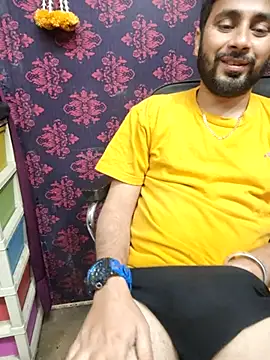 Cute Lucky online show from December 18, 9:21 pm