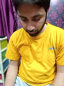 Cute Lucky online show from January 6, 9:13 am