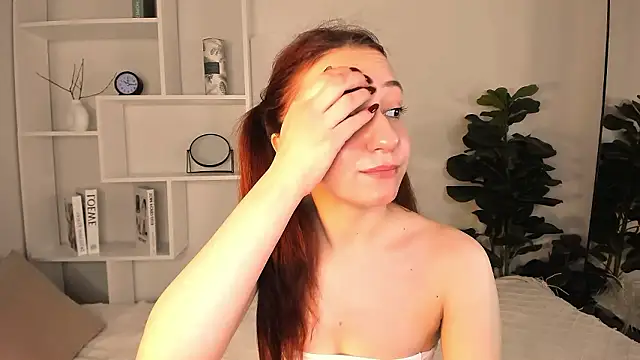 BeautifulSnake online show from March 17, 9:45 am