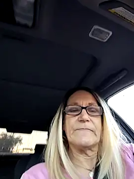 ccrider69  online show from November 20, 10:09 pm