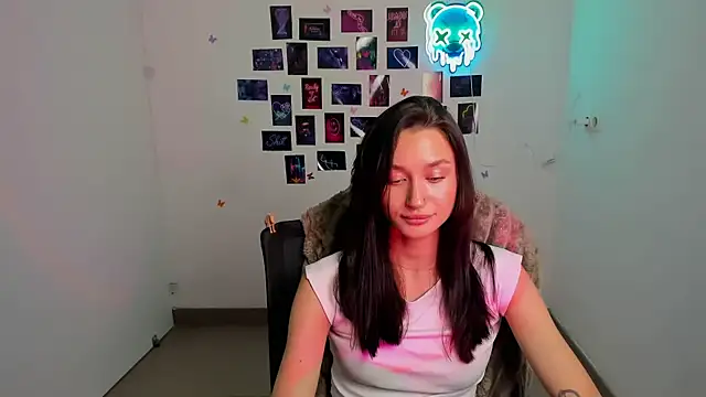 Snapshot of Stella_XO chatting on July 7, 6:47 am Stella XO online show from July 7, 6:47 am