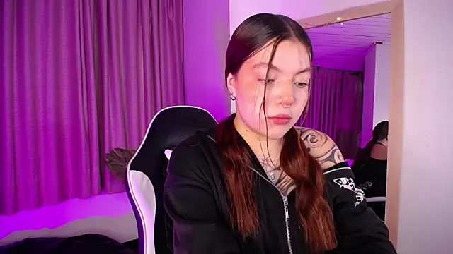 MeridaDunbroch online show from December 2, 12:32 pm