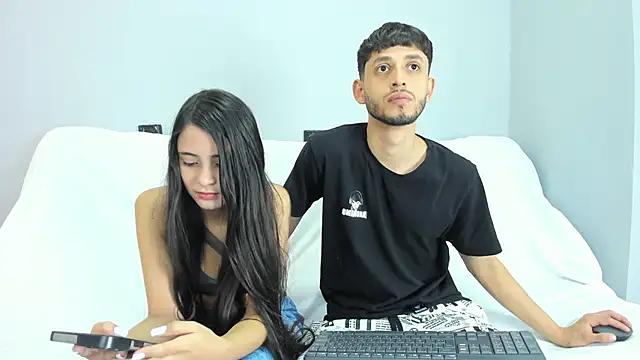 dracke and zara online show from March 13, 1:40 pm