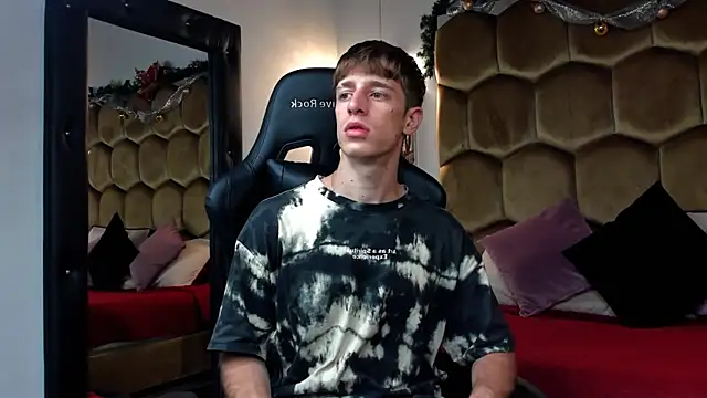 Ostin Saints online show from December 3, 12:36 pm