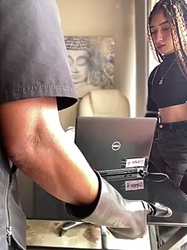 Emma pink18 online show from November 27, 4:31 pm