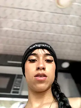 Emma pink18 online show from December 3, 7:12 pm