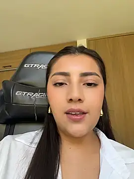 Snapshot of Sammyy_torres chatting on April 12, 6:02 pm Sammyy torres online show from April 12, 6:02 pm