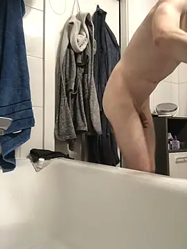 Spielzeugtwink online show from February 10, 10:14 pm