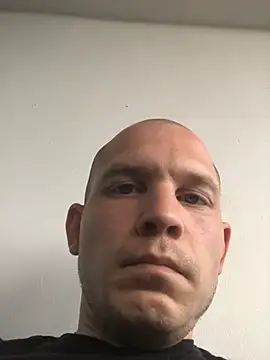 Spielzeugtwink online show from May 31, 2:57 pm