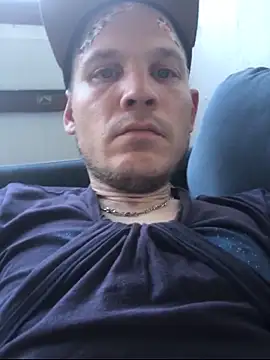 Spielzeugtwink online show from June 28, 4:24 pm