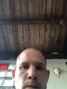 Spielzeugtwink online show from June 29, 7:36 pm