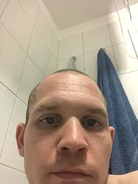 Spielzeugtwink online show from July 9, 7:51 pm