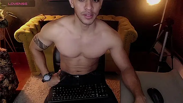 tayler luke online show from November 28, 1:30 am