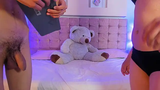 Katy Gomez  online show from November 29, 12:19 pm