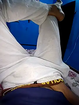 Snapshot of vaasuboy01 chatting on June 27, 7:08 pm vaasuboy01 online show from June 27, 7:08 pm
