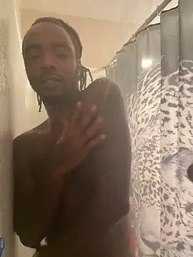 Snapshot of TattedRasta2x0 chatting on November 23, 7:46 pm TattedRasta2x0 online show from November 23, 7:46 pm