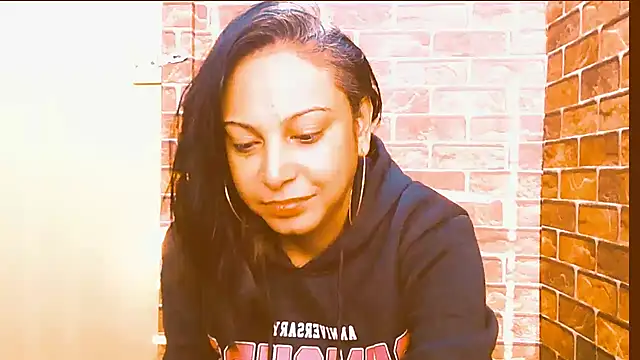 indian spice girl online show from June 11, 6:22 am