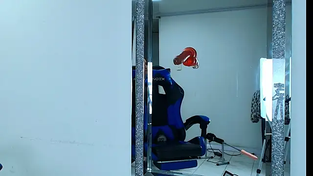 zoe samantha online show from December 3, 10:19 pm