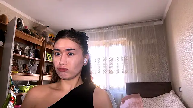 LuridAnxiety online show from November 22, 5:06 am