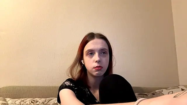 LulyClouds online show from December 3, 1:53 pm