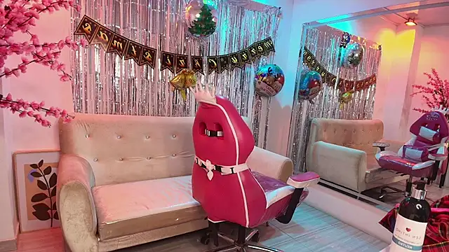 Alissa ricek online show from December 19, 7:15 am