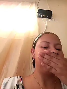 Amber Adams01 online show from November 22, 1:10 pm