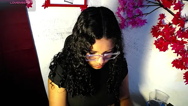 chleo rosse online show from July 5, 5:09 pm