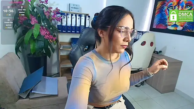 Adri Miller online show from February 20, 1:11 pm