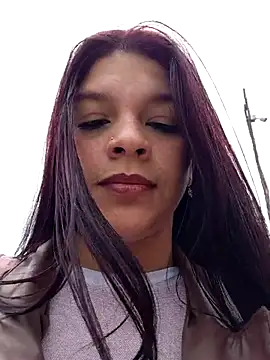 Layla-daring online show from July 9, 6:23 pm