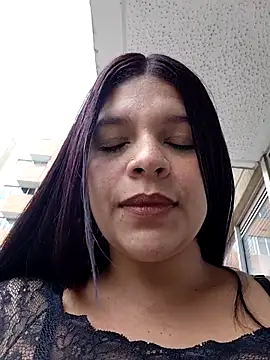 Layla-daring online show from July 10, 6:43 pm